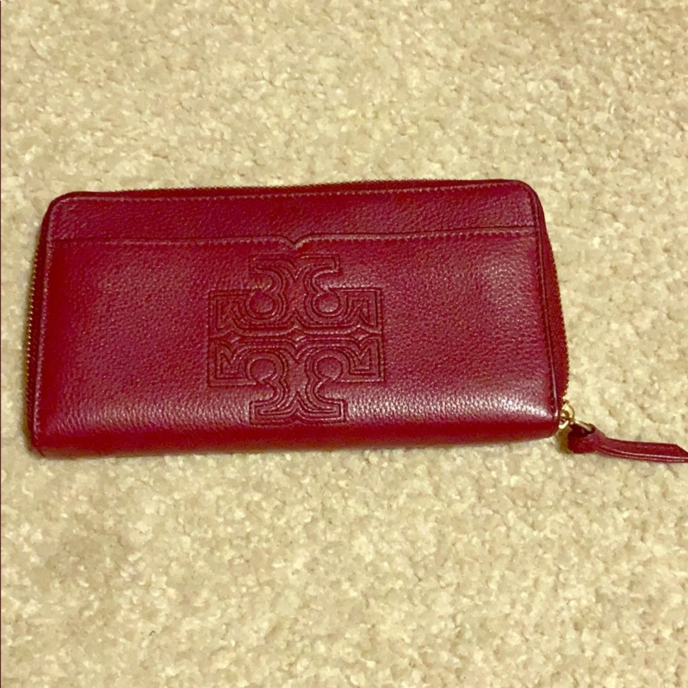 Tory Burch Leather Wallet